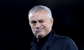 مورينيو يُصّفق للمنتخب القطري.. ويرفض المقارنة بين ميسي ورونالدو- (فيديو)