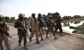 تنظيم “الدولة” يعلن مسؤوليته عن مقتل 30 جنديا في نيجيريا