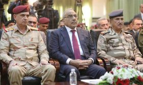 رئيس الحكومة العراقية يأمر بإنزال علم إقليم شمال العراق في كركوك