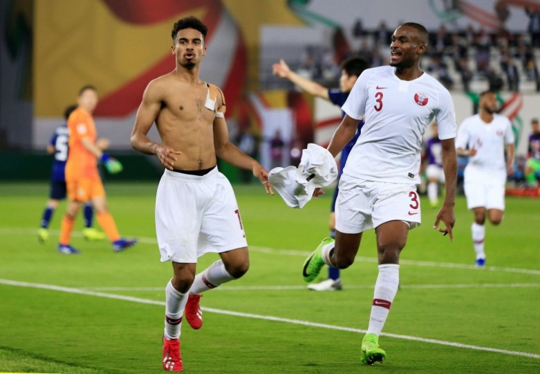 قطر تتوج بكأس آسيا في أبوظبي بعد فوز تاريخي على اليابان ـ (صور وفيديو
