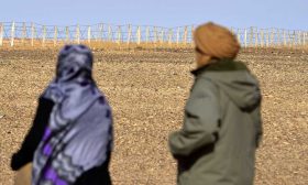معضلة المغرب: هل حلها بيد الصحراويين؟