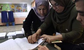 الجزائر: هل ستتخلص أخيرا من لعنة الانتخابات؟