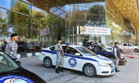 ميركل تدخل على خط الأزمة الليبية وتطالب بإيقاف الأعمال العسكرية في طرابلس