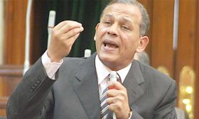 السادات يرفض «بيع» الجنسية المصرية مقابل 10 آلاف دولار