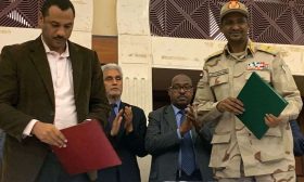 سبعة أشهر من الأزمة السياسية في السودان وصولًا إلى اتفاق