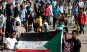 “المهنيين السودانيين”: تجنب المحصاصة الحزبية مطلب يلتف حوله الشعب‎