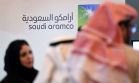 أويل برايس: إستراتيجية السعودية النفطية الجديدة الدخول إلى السوق الآسيوي والاستفادة من غياب إيران