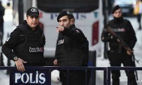 تركيا تعتقل 111 عنصرا يشتبه في انتمائهم لحركة غولن
