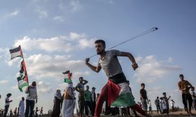 استعدادات في غزة للمشاركة في جمعة “انتفاضة الأقصى والأسرى”