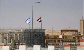 سقوط قذيفتي مدفعية أطلقتا من مصر في مستوطنة إسرائيلية