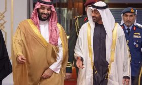 ميديا بارت: الفجوة بين بن زايد وبن سلمان قد تتسع أكثر