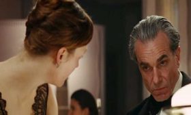 فيلم «الخيط الوهمي» لبول ثوماس أندرسون: حياكة الأزياء أم حكاية الحب؟