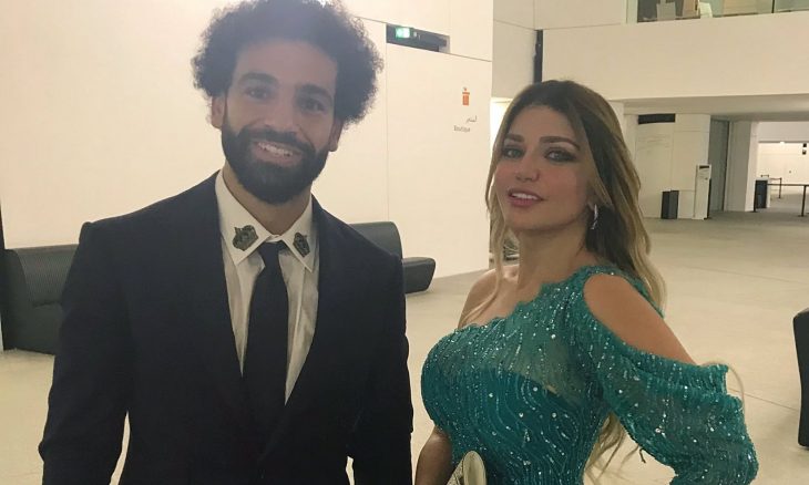 Ø¨Ø¹Ø¯ Ù…ØºØ§Ø²Ù„Ø© Ø§Ù„Ø¹Ø§Ù… Ø§Ù„Ù…Ø§Ø¶ÙŠ ÙŠØ§Ø³Ù…ÙŠÙ† Ø§Ù„Ø®Ø·ÙŠØ¨ ØªÙ„ØªÙ‚Ø· ØµÙˆØ±Ø© Ù…Ø«ÙŠØ±Ø© Ù…Ø¹ ØµÙ„Ø§Ø­ Ø§Ù„Ù‚Ø¯Ø³ Ø§Ù„Ø¹Ø±Ø¨ÙŠ