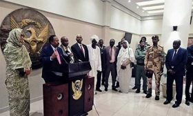 تحالفات جديدة بين القوى السياسية في السودان استعداداً للانتخابات… ومصر تدعم «الحزب الاتحادي»