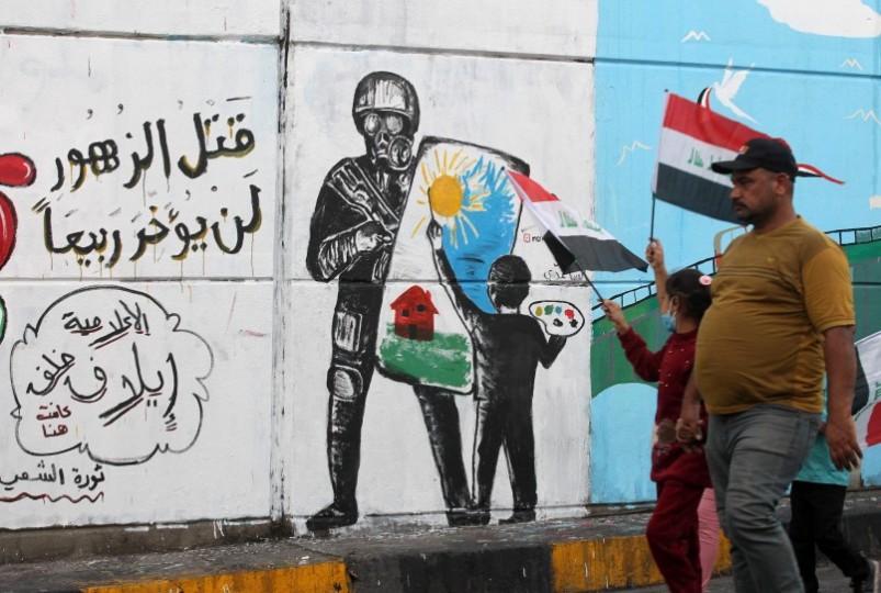 الألوان لغة الثورة على جدران بغداد- (صور)  12-4