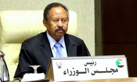 تظاهرة «الزحف الأخضر» ضد حكومة حمدوك اليوم… وتشويه لجداريات الثورة