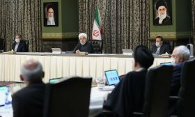نيويورك تايمز: الصراع على السلطة يعرقل جهود مواجهة فيروس كورونا في إيران