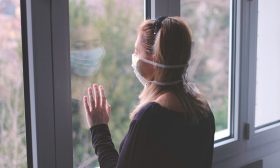 عزلة الإنسان الحالية وفهم جديد للفردانية