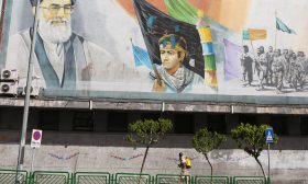 السلطات الإيرانية تعيد فارين إلى سجن وسط تفشي كورونا