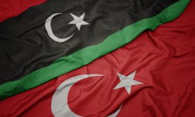صحيفة أمريكية: تركيا أصبحت صانعة الملوك في ليبيا