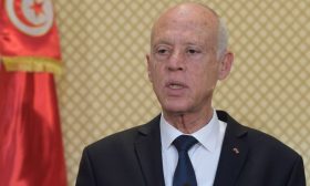 سعيّد لماكرون: تونس لن تكون جبهة خلفية لأي طرف في ليبيا