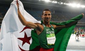 البطل الأولمبي الجزائري توفيق مخلوفي يشتكي عبر تويتر ويثير جدلا ـ (تغريدة)
