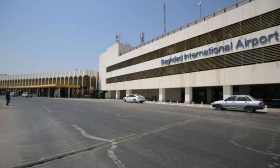 سقوط صاروخين في محيط مطار بغداد الدولي