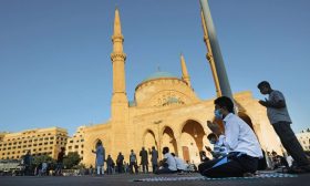 عيد الأضحى يحلّ حزيناً على اللبنانيين في ظل الضائقة الاقتصادية وأنين الشعب