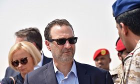 دبلوماسي أمريكي كبير ينتقد دور الأوروبيين في ليبيا: يستهدفون تركيا ولا أحد يعترض الطائرات الروسية أو الإماراتية