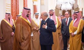 السعودية تثير جدلا ببرقيتين من الملك وولي عهده للرئيس الجزائري ـ (تغريدة)