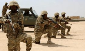 الجيش الصومالي يعلن مقتل 19 مسلحاً من حركة “الشباب” بعملية عسكرية