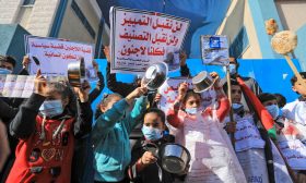 منظمة التحرير الفلسطينية تؤكد أهمية مؤتمر مانحي “الأونروا” وترفض المساس بخدمات اللاجئين