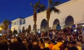 مئات المغاربة يتظاهرون بالفنيدق للمطالبة بتحسين ظروف معيشتهم- (فيديو)