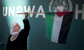 الأونروا تناشد الدول المانحة مساعدتها بـ 1.5 مليار دولار لتمكينها من القيام بمهامها