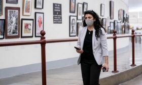 رشيدة طليب: يجب التركيز على مواجهة الجماعات العنصرية بدلاً من زيادة سلطات الأمن والرقابة