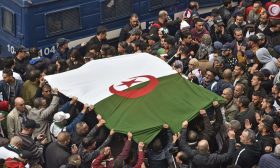 الجزائريون يشاهدون لأول مرة بوضوح بطل ثورتهم زيغود يوسف- (صورة)
