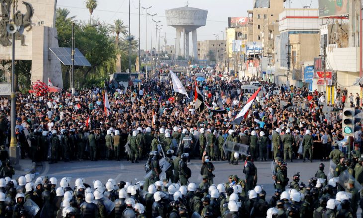 مقتل متظاهر وإصابة آخرين برصاص قوات الأمن في بغداد – (صور)