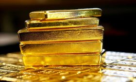 الذهب ينتعش بعد بيانات دون المتوقع للوظائف الأمريكية