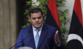 ليبيا .. رئيس حكومة الوحدة الوطنية يلتقي رئيس المخابرات المصرية