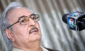 ليبيا: حفتر يتحدى الحكومة والمجلس الرئاسي من خلال خطاب لناطقه ويهدد: للصبر حدود 