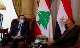 الحريري يقدم تشكيلة حكومية لعون.. والقاهرة تطالبه بعدم الاعتذار وتَعِد بدعم لبنان