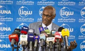 السودان يطالب بإشراك الآلية الرباعية الدولية بمفاوضات سد النهضة 