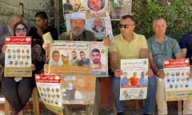 16 أسيرا فلسطينيا يواصلون معركة الإضراب عن الطعام رفضا لاعتقالهم الإداري