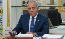 تتضمن عودة البرلمان وتشكيل حكومة إنقاذ وطني.. الحبيب الجَملي يقترح خارطة طريق لحل الأزمة التونسية