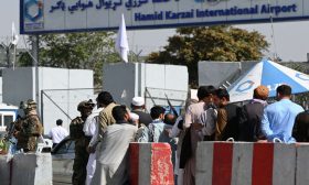 سفير قطر لدى أفغانستان: إعادة فتح مطار كابول لاستقبال المساعدات