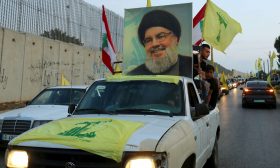 “بمغادرتها إيران ستصبح في أرض لبنانية”.. هكذا ينجح نصر الله في “خدعة السفينة”