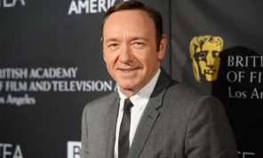 الحكم على كيفن سبايسي بدفع 31 مليون دولار لمنتجي مسلسل “هاوس أوف كاردس”