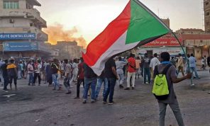 40 قتيلا في قمع التظاهرات في السودان في غضون شهر تقريبا