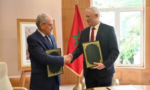 المغرب يوقّع اتفاقية مع إسرائيل لشراء طائرات مسيرة وأسلحة متقدمة