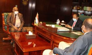 السودان: مليونية مرتقبة ضد اتفاق حمدوك – البرهان… والإفراج عن 4 سياسيين… وأمريكا تطلب «مزيدا من التقدم»